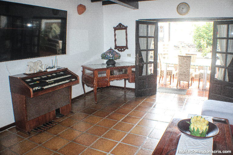 habitaciones_dona_Cris_lanzarote_holidays_rooms_vacacional_dormitorios21